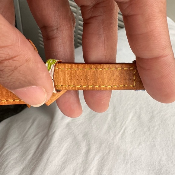 Louis Vuitton
Takashi Murakami Monogram Embellished Bracelet - Picture 6 of 8